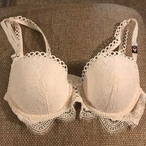 Victoria's Secret bra